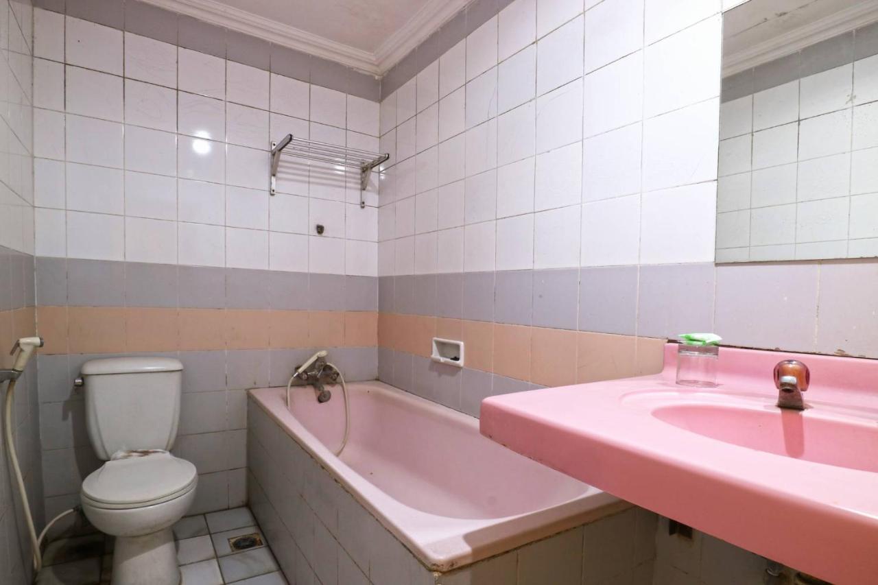 Hotel Tanjung Σουραμπάγια Εξωτερικό φωτογραφία